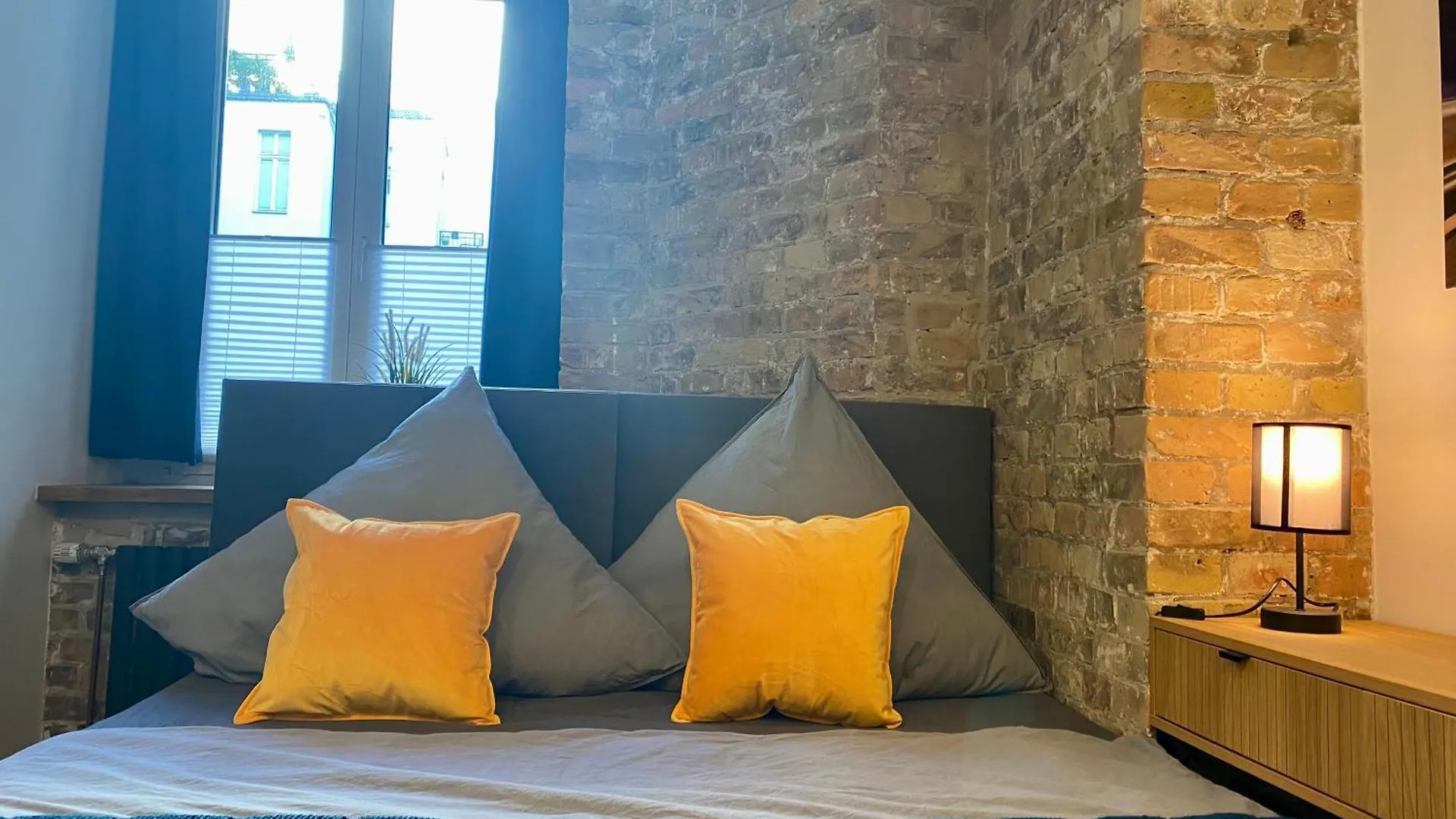 Central Studio In 5 Minutes To Alexanderplatz Apartment Berlin